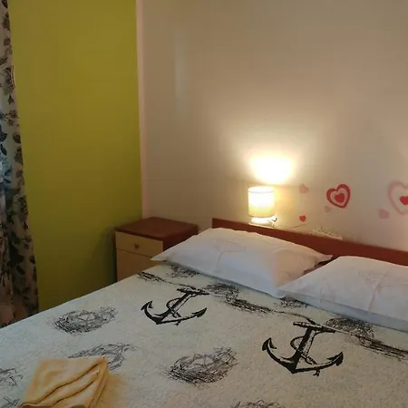 Tina Apartment *
