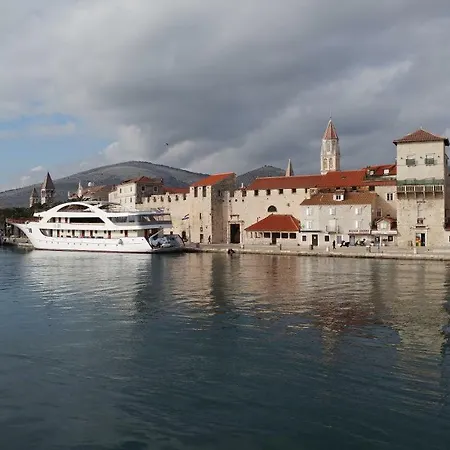 Appartement Tina Trogir