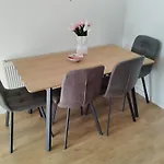 Tina Apartman